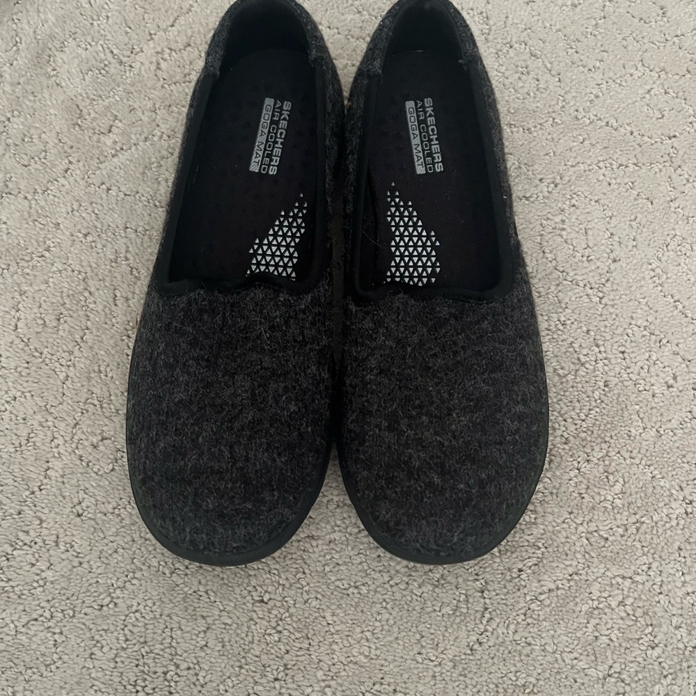 Sketchers Black Slip-On Shoes
